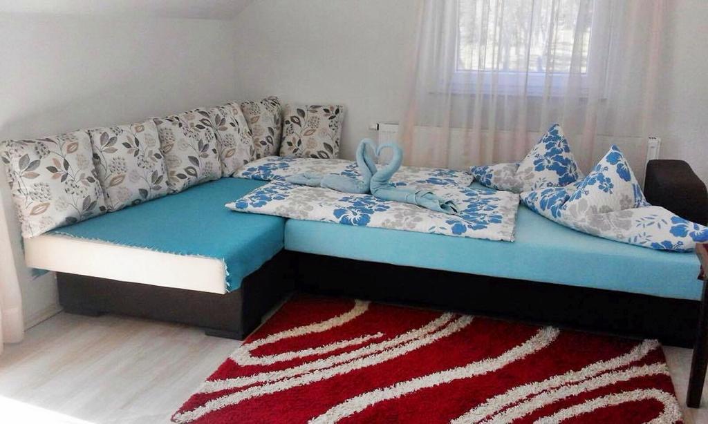 Apartment & Rooms Thomas Korenica Extérieur photo